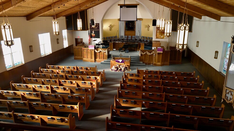 More Photos Of 300 N 5th St, Temple Religious Facility For Sale