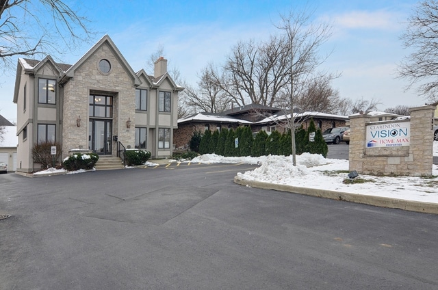 More Photos Of 103 E Ogden Ave, Clarendon Hills Medical For Sale