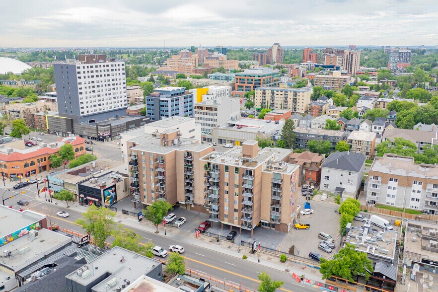 More Photos Of 515-519 17th Ave SW, Calgary Multifamily For Sale
