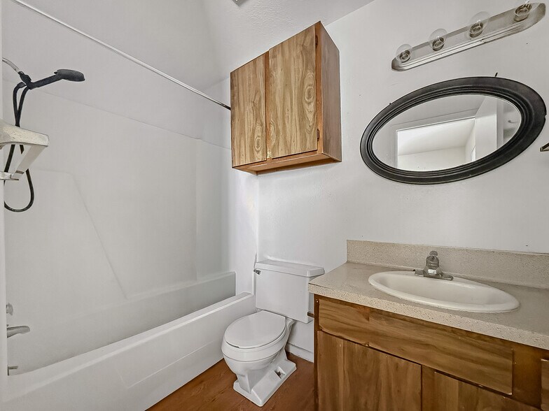 More Photos Of 3701-3740 Thornberry Ct, Corpus Christi Apartments For Sale
