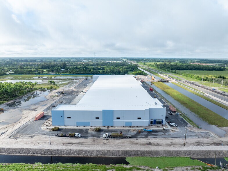 More Photos Of 14130 S State Road 7, Delray Beach Unknown For Lease