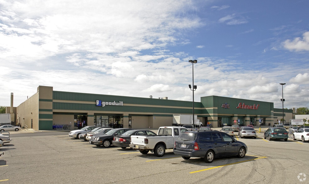 More Photos Of 100-110 Carlyle Plaza Dr, Belleville Unknown For Lease