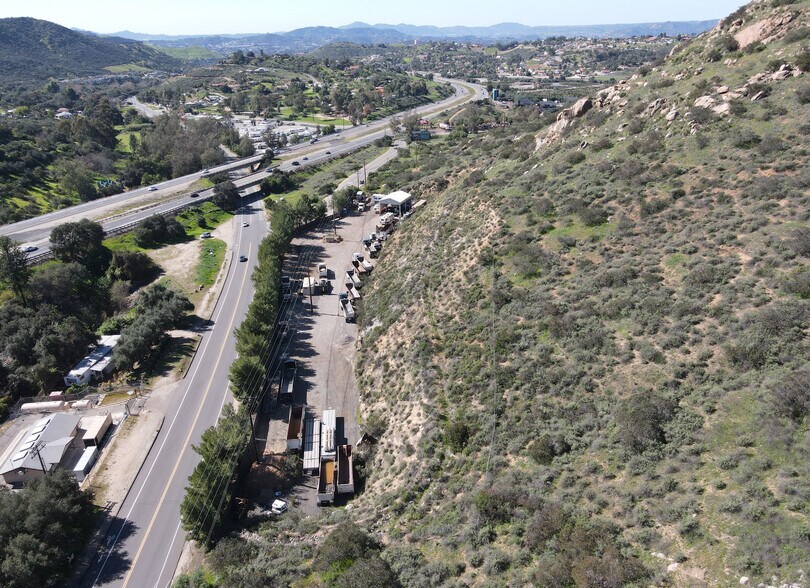 More Photos Of 9601 Flinn Springs Rd, El Cajon Contractor Storage Yard For Lease