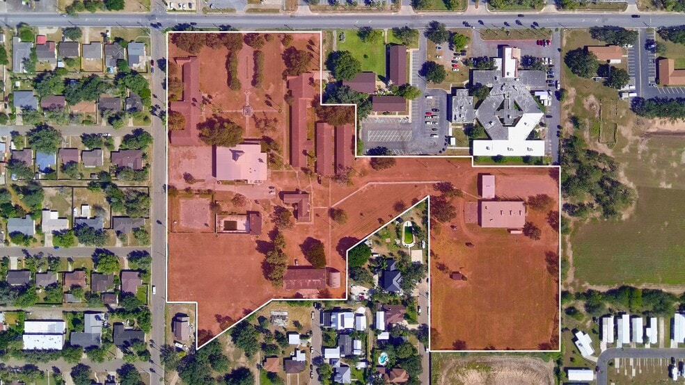 More Photos Of 1214 S Bridge Ave, Weslaco Schools For Sale