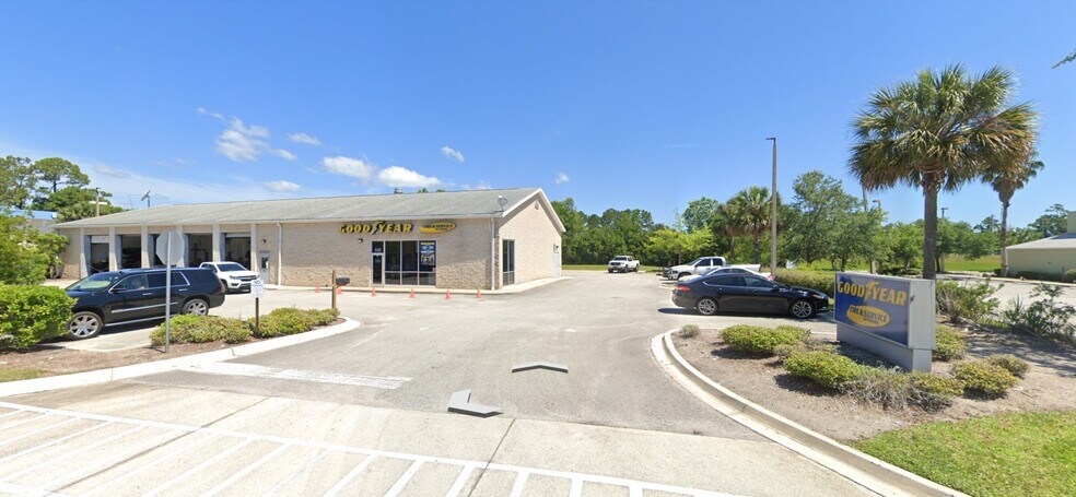More Photos Of 512 Geoffrey St, Saint Augustine Auto Repair For Sale