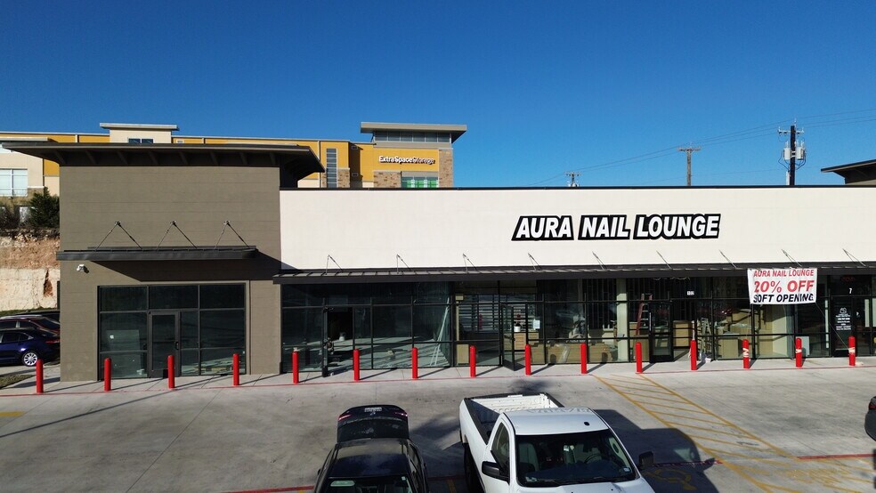 More Photos Of 24272 Wilderness Oak, San Antonio General Retail For Lease
