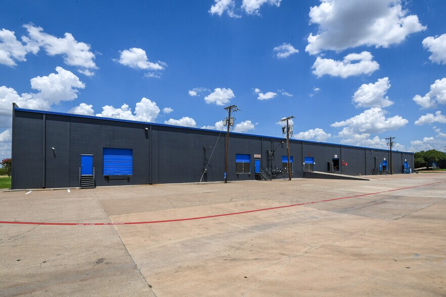 More Photos Of 6420-6428 Wuliger Way, North Richland Hills Unknown For Lease