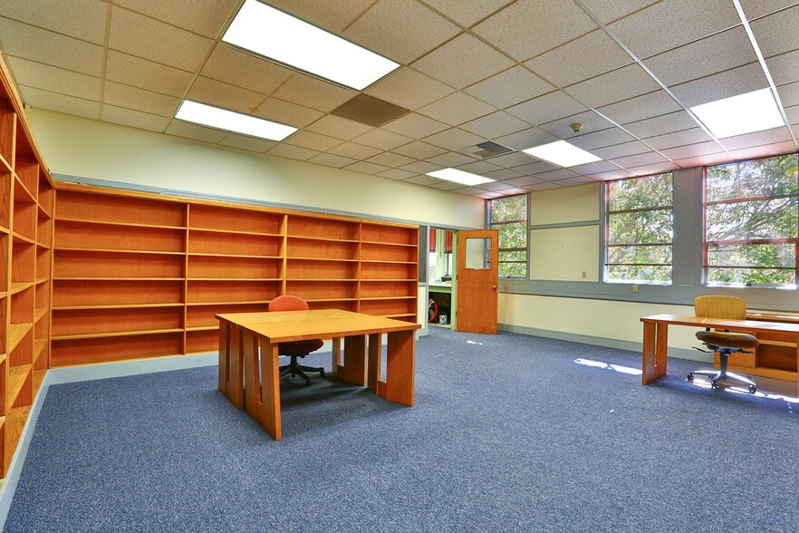 More Photos Of 1 W Campbell Ave, Campbell Office For Lease