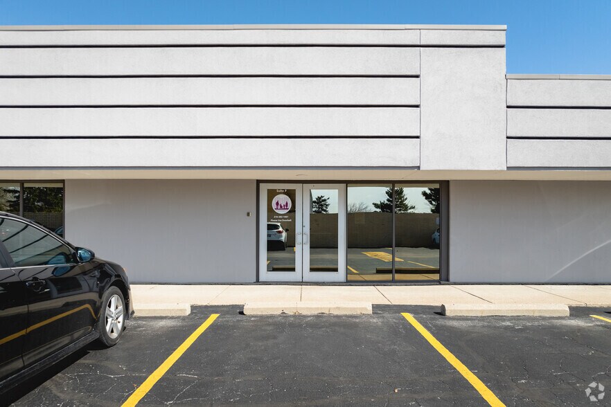 More Photos Of 4427 Talmadge Rd, Toledo Office For Lease