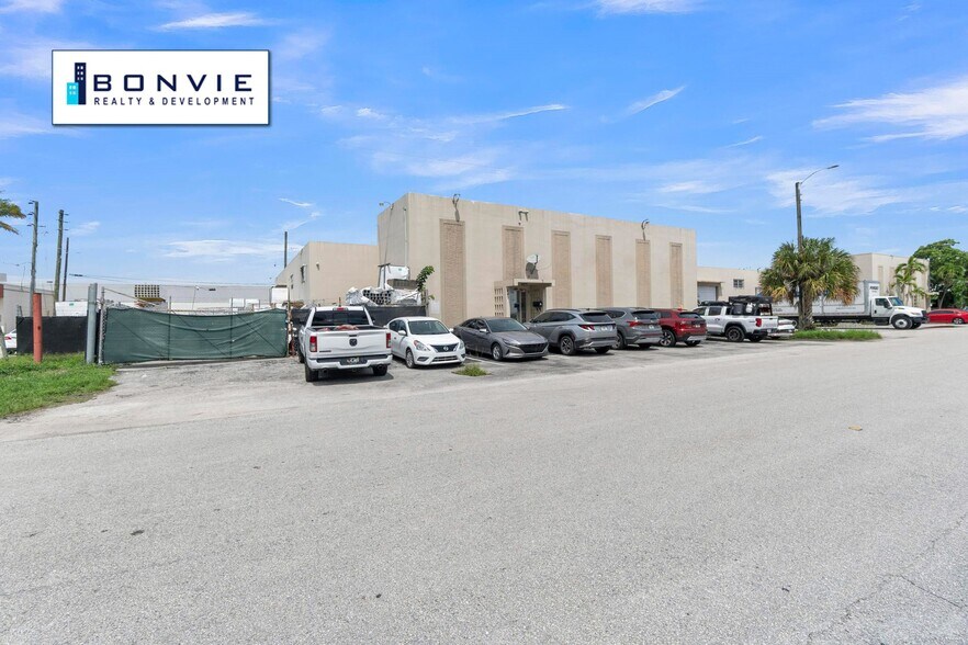 Primary Photo Of 821-841 NW 57th Pl, Fort Lauderdale Manufacturing For Sale