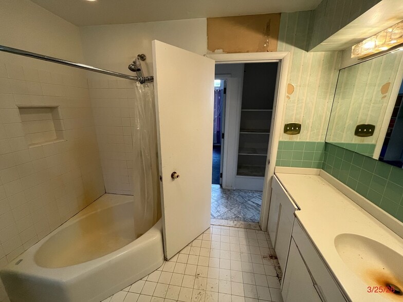 More Photos Of 20551 Norwood Dr S, Southfield Land For Sale