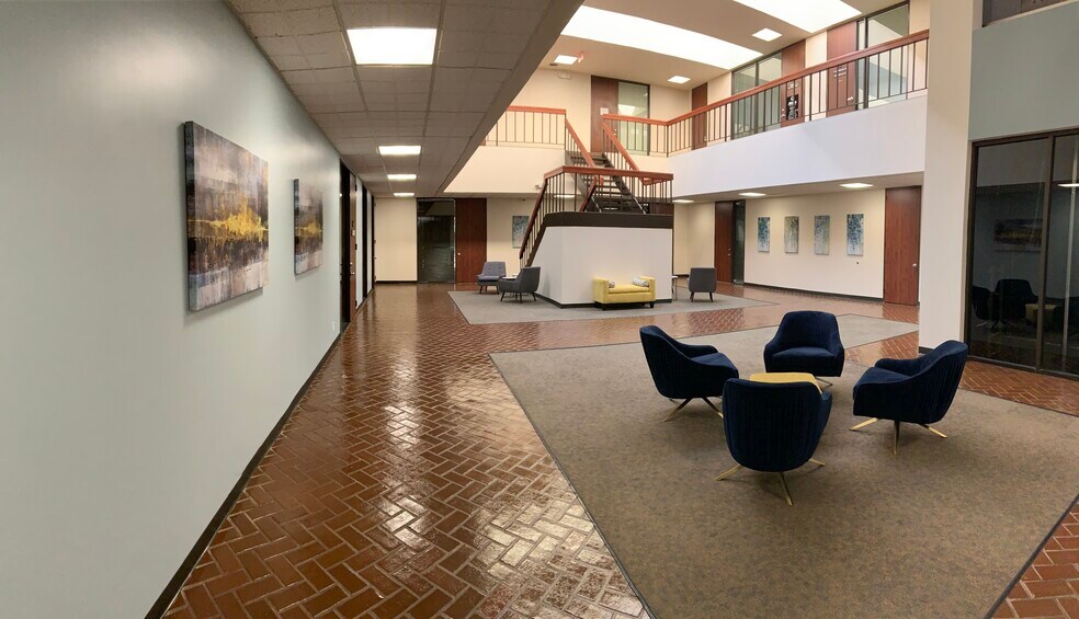 More Photos Of 14515 Briarhills Pkwy, Houston Office For Lease