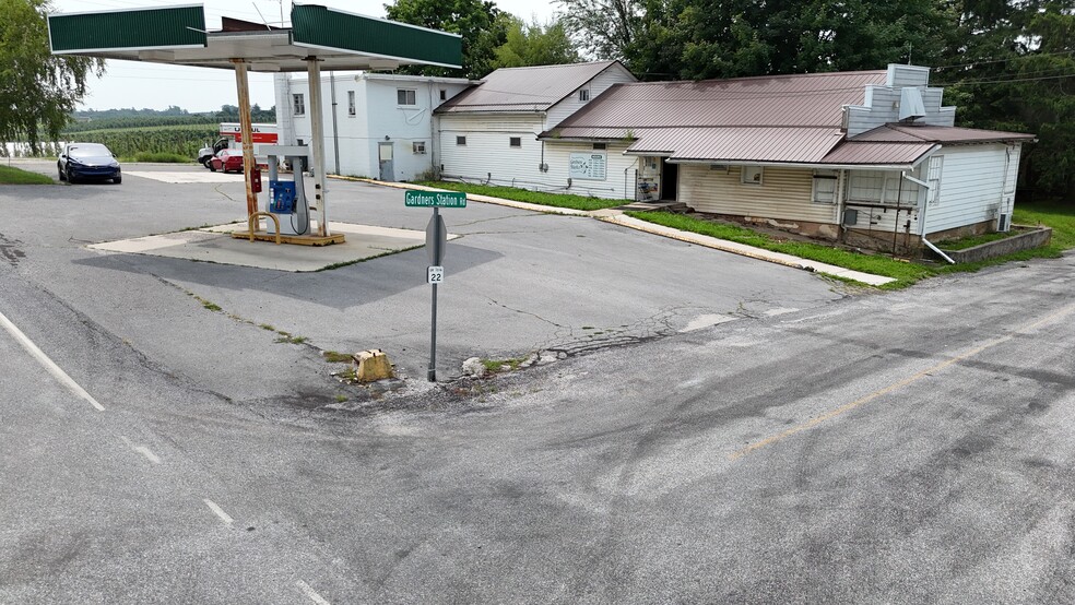 More Photos Of 115 Upper Bermudian Rd, Gardners Convenience Store For Sale