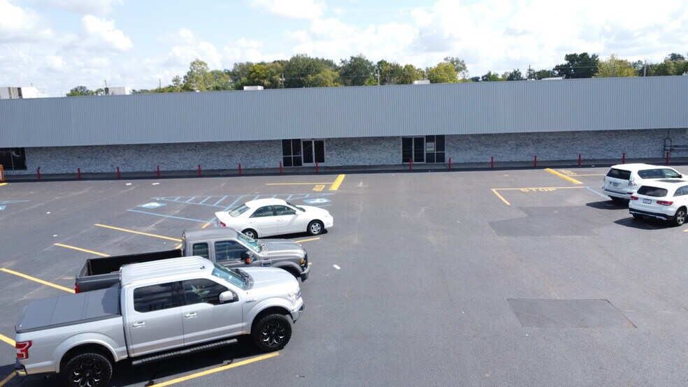 More Photos Of 1801-1823 N Sherwood Forest Dr, Baton Rouge Unknown For Lease