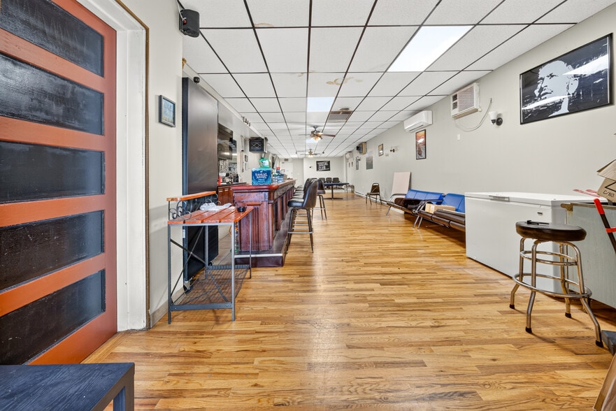 More Photos Of 521 Front St, Catasauqua Storefront Retail Residential For Sale