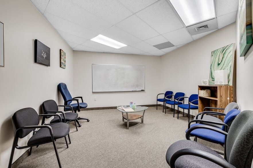 More Photos Of 4555 Erin Dr, Eagan Office For Sale