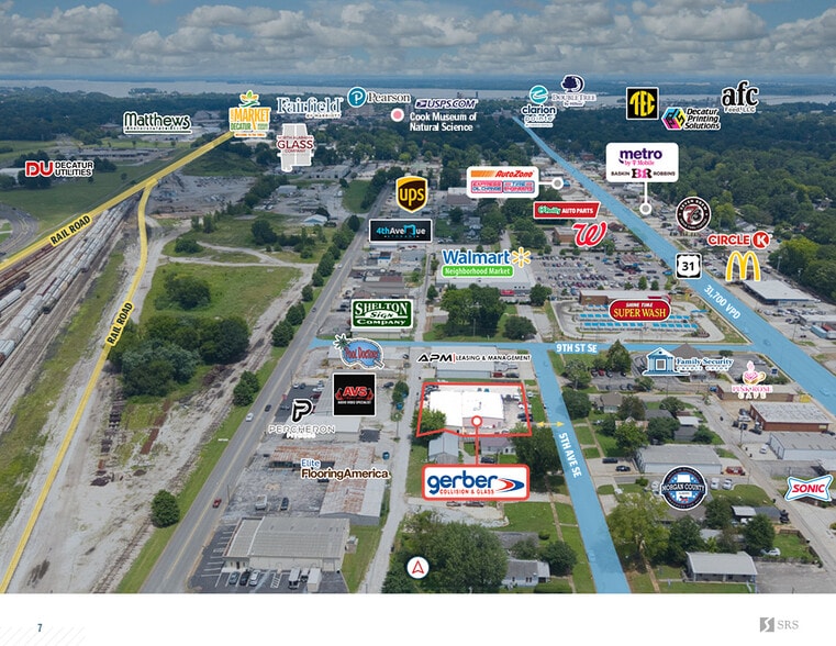 More Photos Of 1311 5th Ave SE, Decatur General Retail For Sale