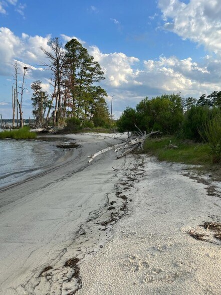 More Photos Of 3432 Greys Point rd, Topping Land For Sale