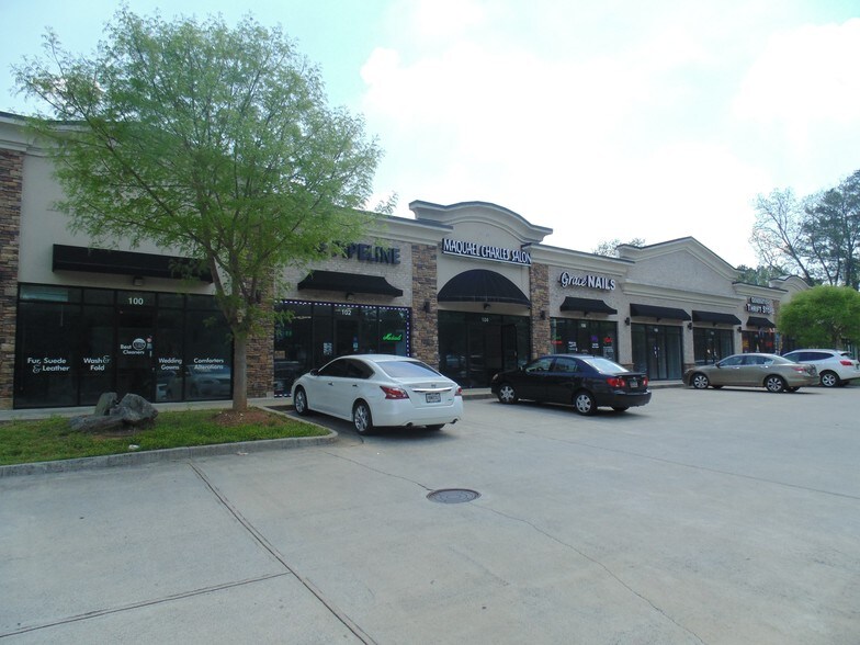 More Photos Of 1735 NW Old 41 Hwy, Kennesaw Unknown For Lease