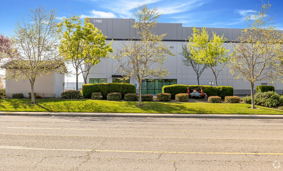 More Photos Of 1780 Industrial Dr, Stockton Industrial For Sale