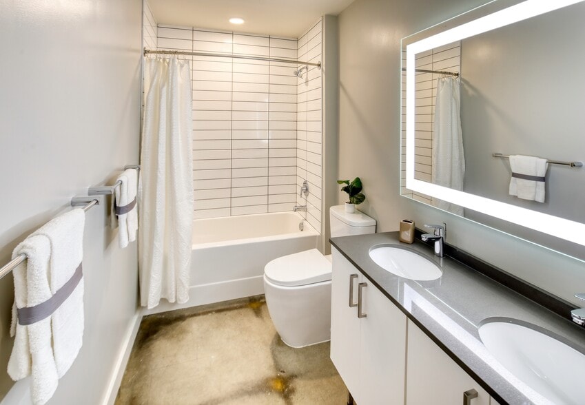 More Photos Of 1100 Richmond Hwy, Richmond Apartments For Sale