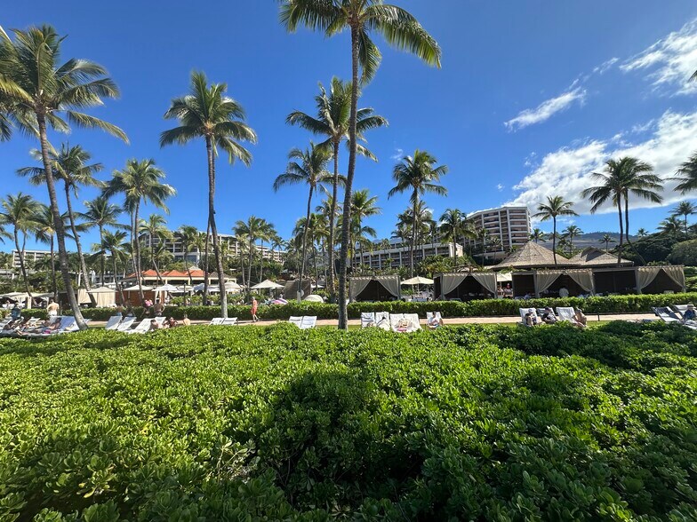 More Photos Of 3135 Lower Kula Rd, Kula Storefront Retail Office For Sale