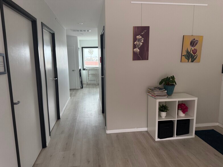 More Photos Of 4312-4320 Voltaire St, San Diego Storefront Retail Office For Lease