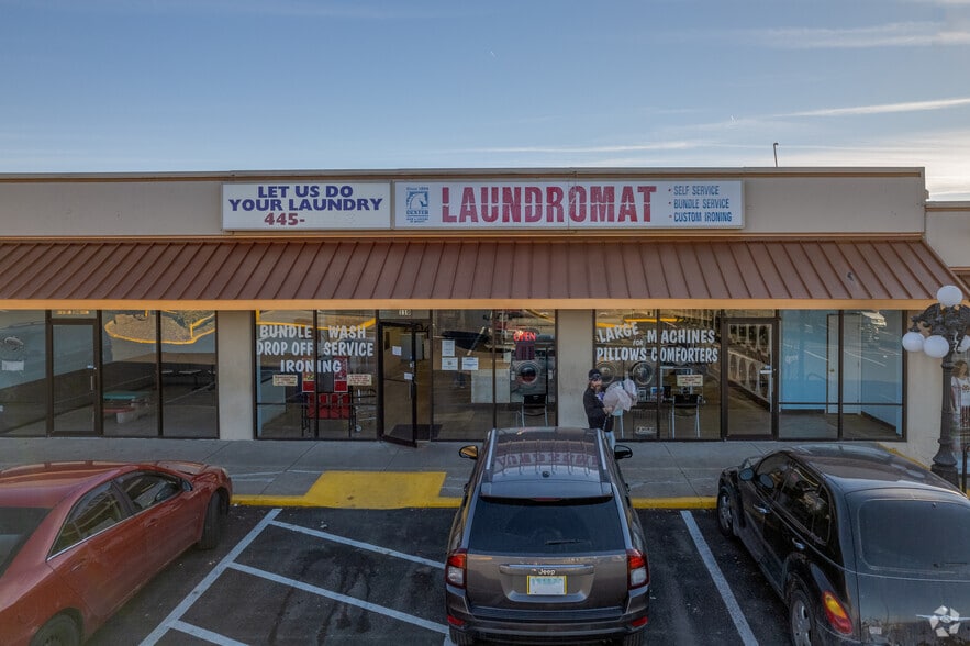 More Photos Of 6161 S 33rd West Ave, Tulsa Unknown For Lease