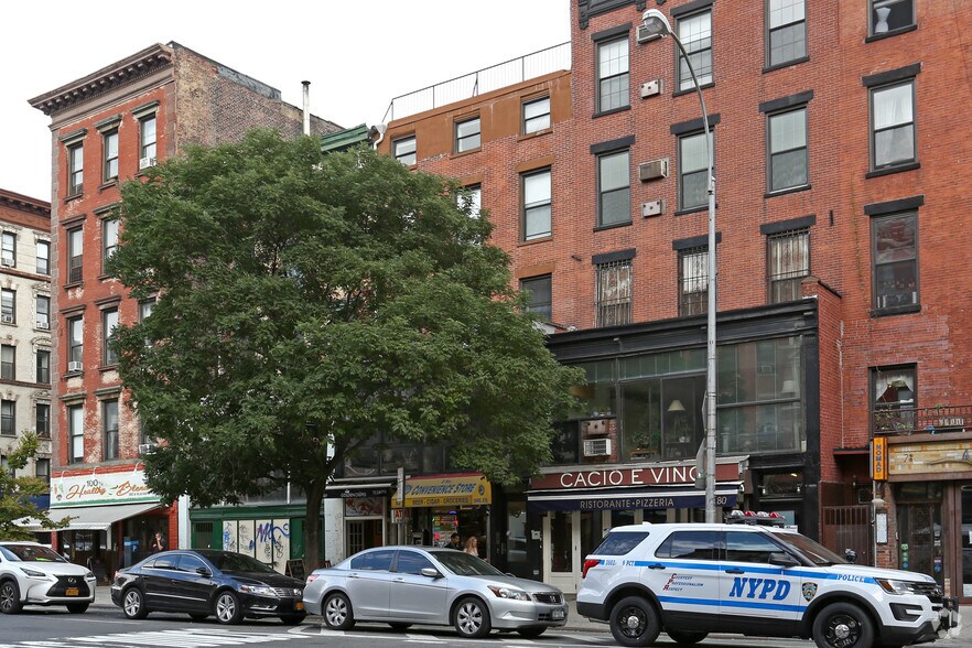 More Photos Of 82 Second Ave, New York Apartments For Lease