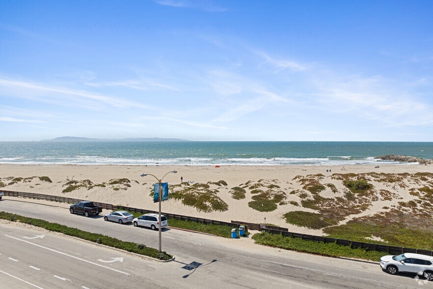 More Photos Of 1449-1691 Spinnaker Dr, Ventura Unknown For Lease