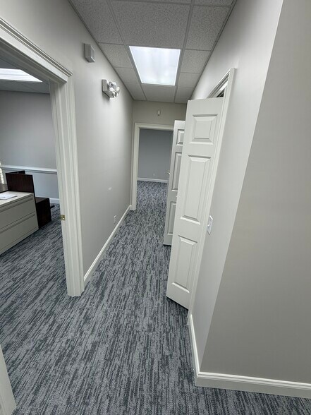 More Photos Of 3523 Pelham Rd, Greenville Office Residential For Lease