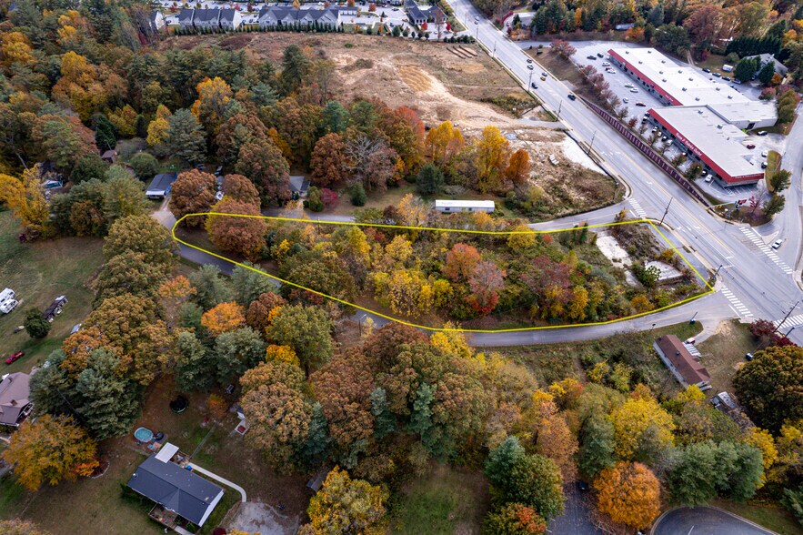 More Photos Of 3008 Hendersonville Rd, Fletcher Land For Sale