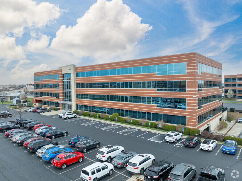 More Photos Of 9050 Centre Pointe Dr, West Chester Unknown For Lease