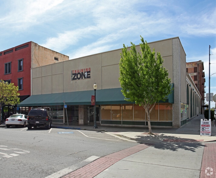 More Photos Of 430 D St, Marysville Health Club For Sale