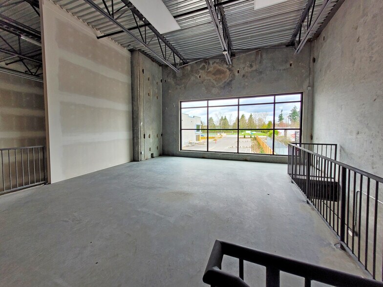 More Photos Of 6286 203 St, Langley Warehouse For Lease