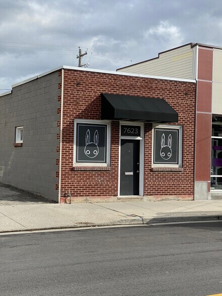 Primary Photo Of 7623 S Main St, Midvale Office For Lease
