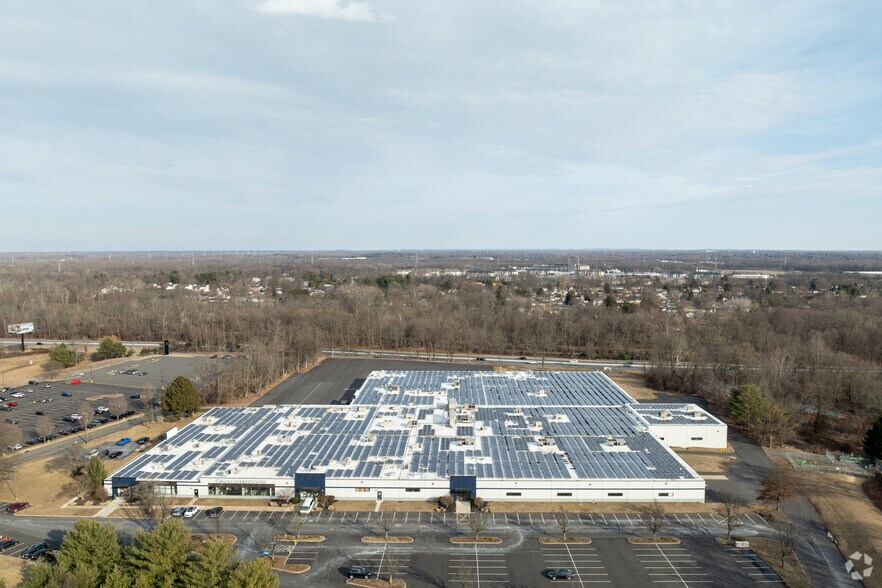 More Photos Of 2572 Brunswick Pike, Lawrenceville Distribution For Sale