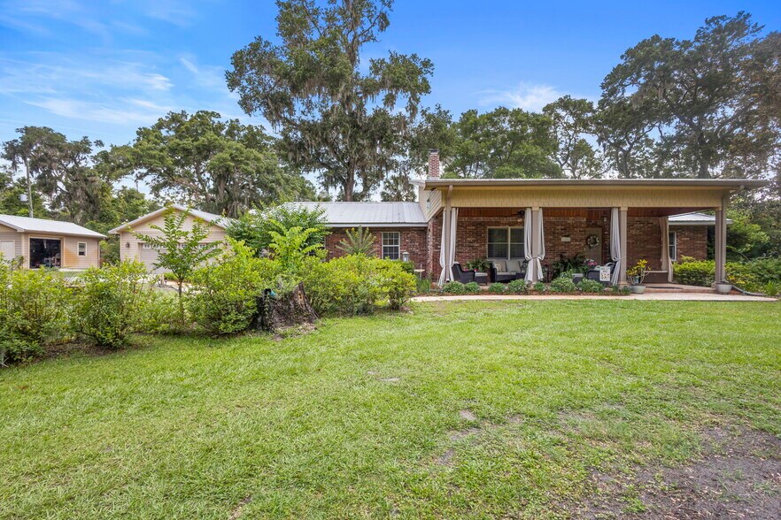 More Photos Of 1056 Reynolds Rd, De Leon Springs Specialty For Sale