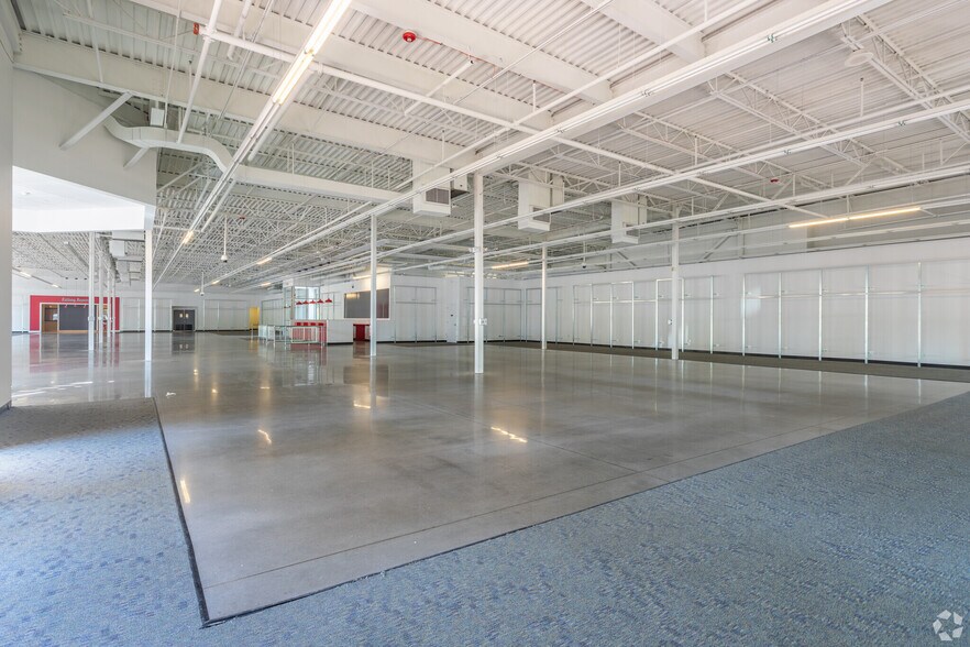 More Photos Of 1430 High St, Williamsburg General Retail For Lease