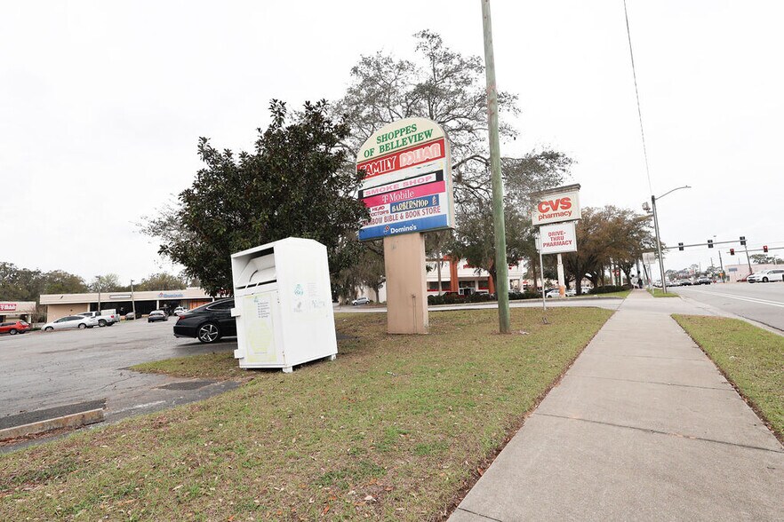 More Photos Of 5810-5840 SE Abshier Blvd, Belleview Storefront For Lease