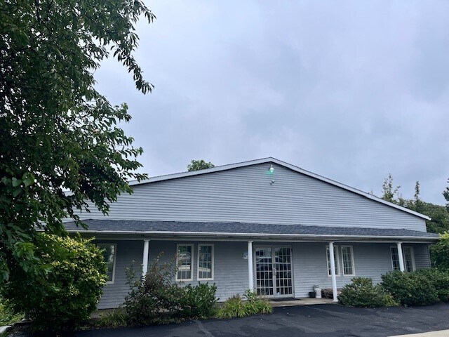 More Photos Of 3033 W 44th St, Cleveland Office For Sale