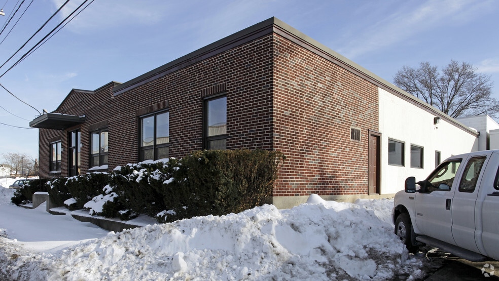 More Photos Of 160 Georgia Ave, Providence Manufacturing For Sale