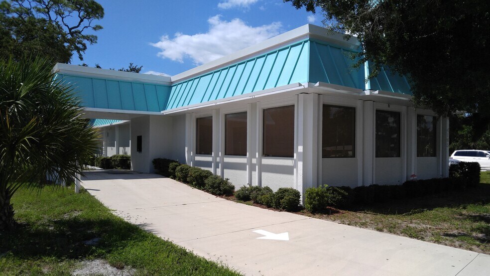 More Photos Of 4195 N Tamiami Trl, Sarasota Fast Food For Sale