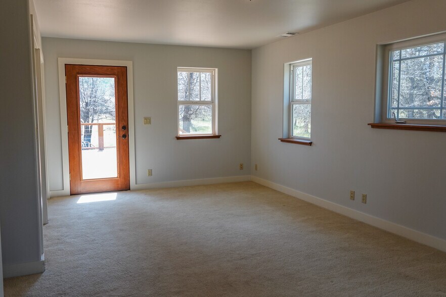 More Photos Of 2003 Kidder Creek Rd, Greenview Land For Sale