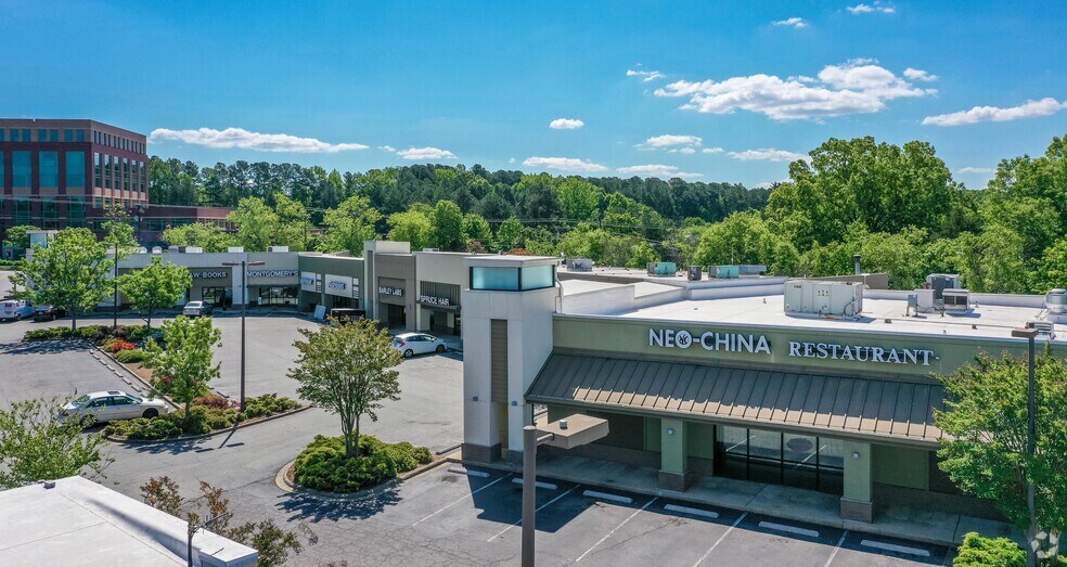 More Photos Of 4011-4015 University Dr, Durham Storefront Retail Office For Lease