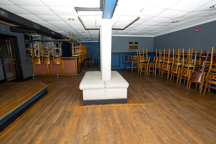 More Photos Of 527-529 William St, East Orange Restaurant For Sale
