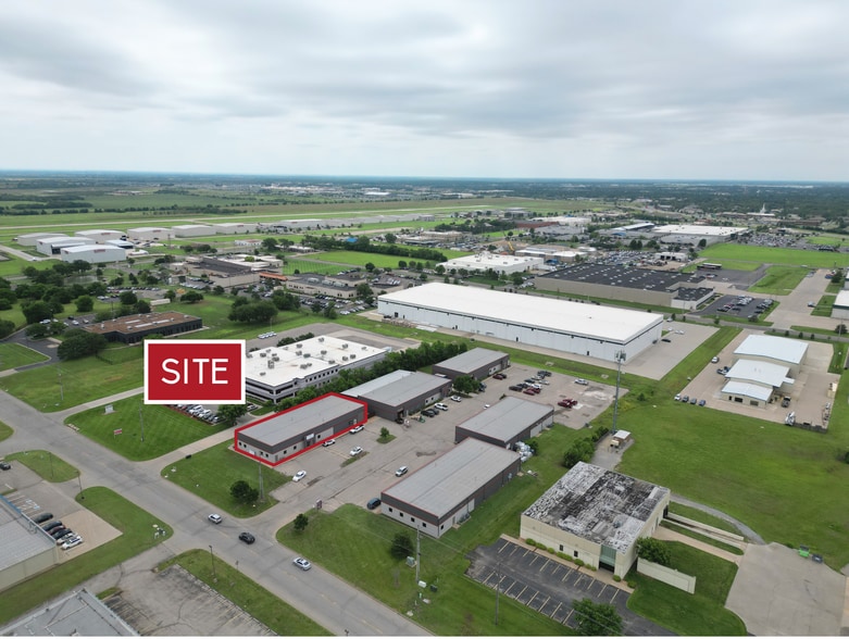 More Photos Of 9127 E 37th St, Wichita Warehouse For Lease
