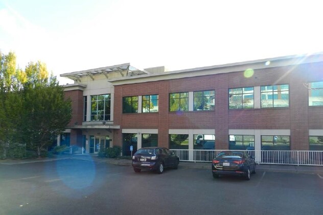 More Photos Of 1800 Blankenship Rd, West Linn Unknown For Lease