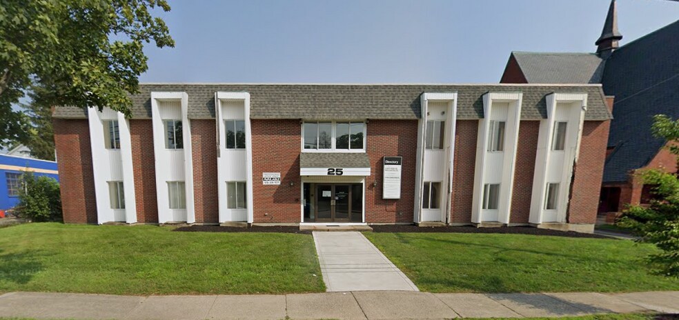 Primary Photo Of 25 Kenoza Ave, Haverhill Office For Lease