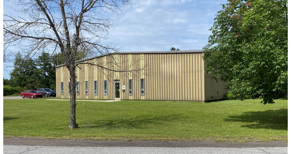 Primary Photo Of 38 Bruce Cres, Carleton Place Industrial For Sale